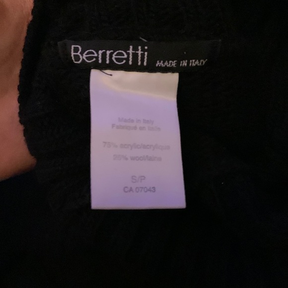 Berretti Short Sleeve Sweater - Picture 3 of 3